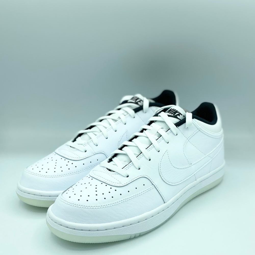 Mens Nike Sky Force 3/4 White Leather Sneaker